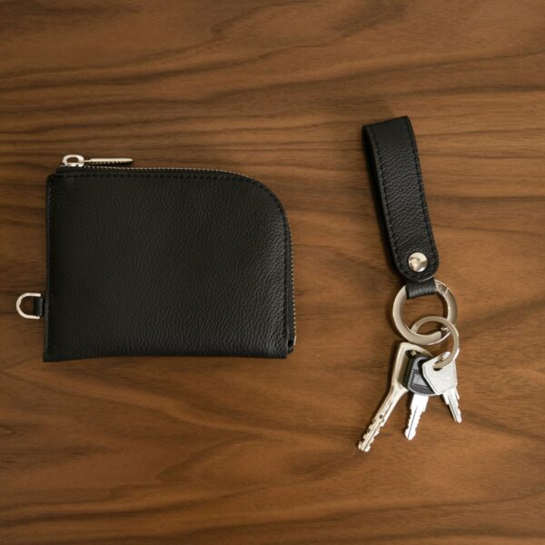 Long Wallet in black leather